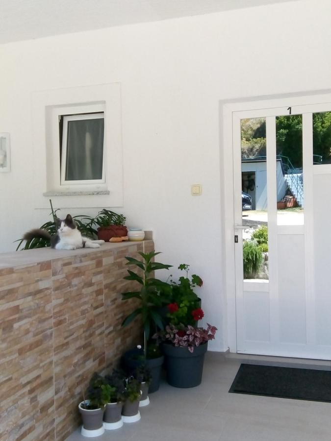 Apartments Rezek Supetarska Draga Luaran gambar