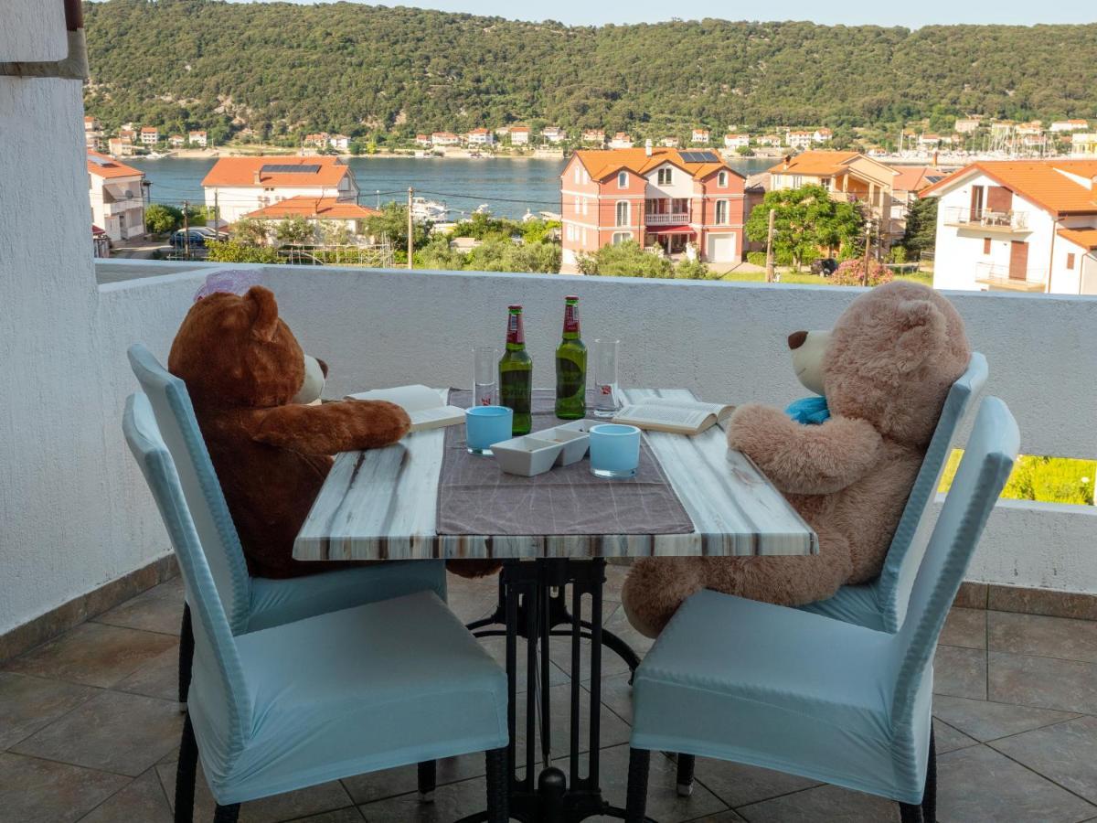 Apartments Rezek Supetarska Draga Luaran gambar